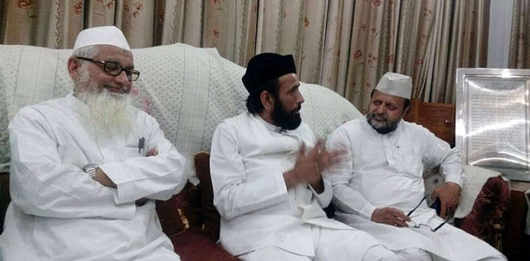 top-deobandi-barelvi-ulema-join-hands-to-protect-community-the