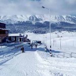 Uttarakhand experiences heavy snowfall in high-altitude areas