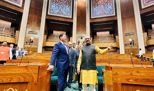 Mongolian President Visits Indian Parliament