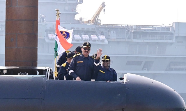 President Droupadi Murmu Boards INS Vaghsheer During Western Seaboard Sortie